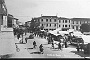 Ponte di Brenta mercato in piazza Barbato 1955 (Antonella Billato)